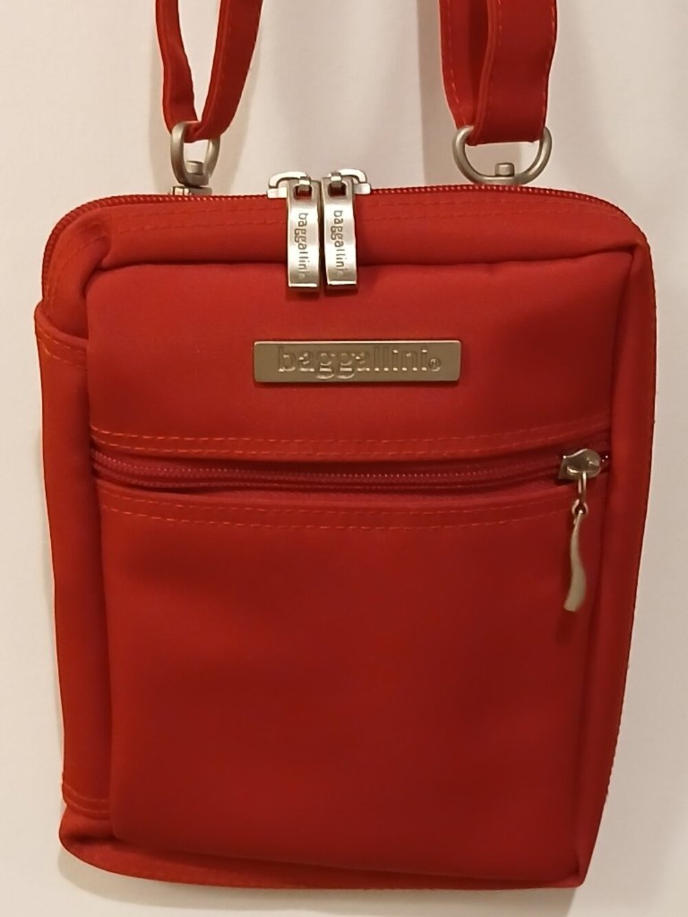 Bagallini Convertible Travel Bag - Red